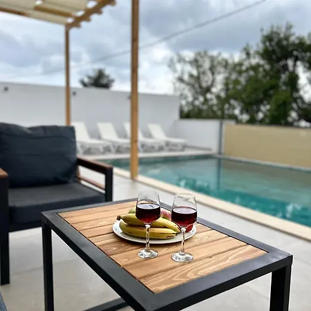 Villa Kovuk Villalari